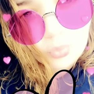 Meet your Posher, Cici